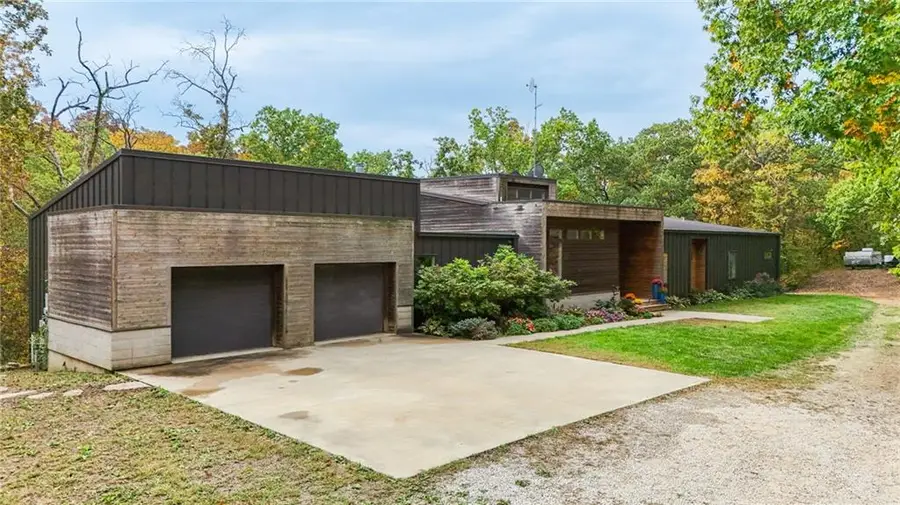 23598 Dehoff Drive, Tonganoxie, KS 66086 - #2