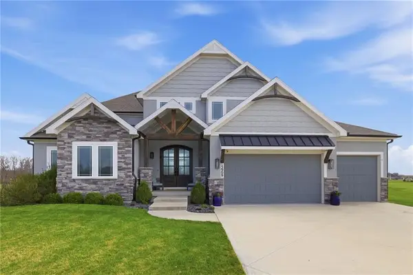 15909 Corbin Court, Pleasant Hill, MO 64080