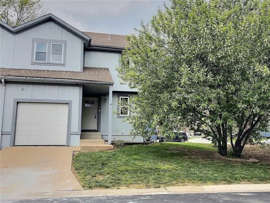 6529 Halsey Street, Shawnee, KS 66216 - #1