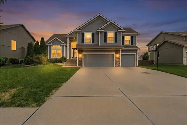 8105 NE 102nd Street, Kansas City, MO 64157