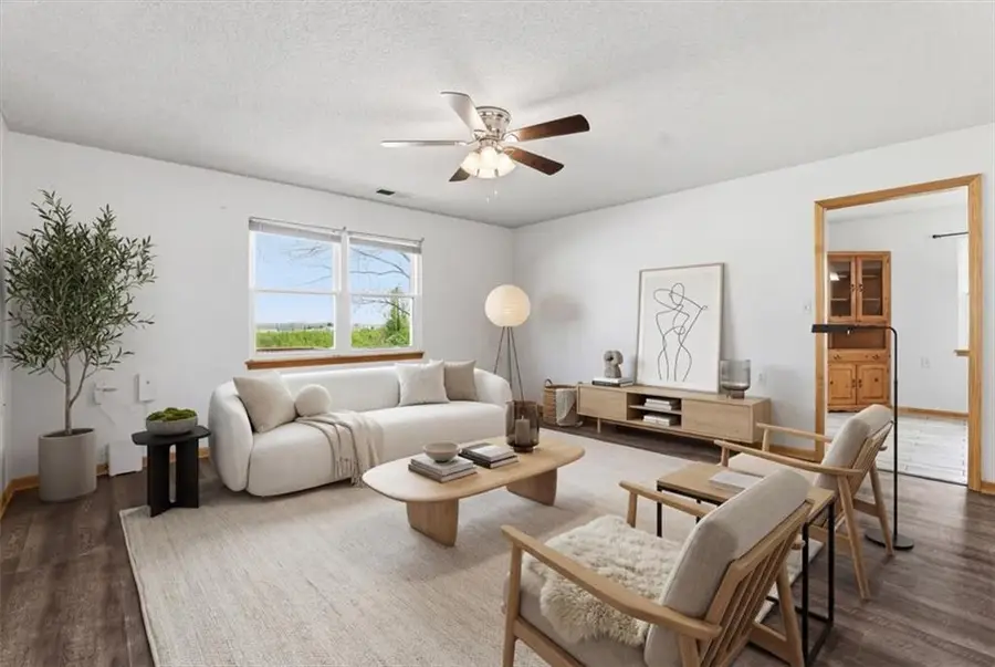 706 E Saturn Drive, Raymore, MO 64083 - #3