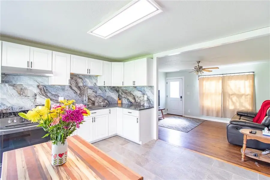 1211 N Cedar Crest Drive, Independence, MO 64056 - #2