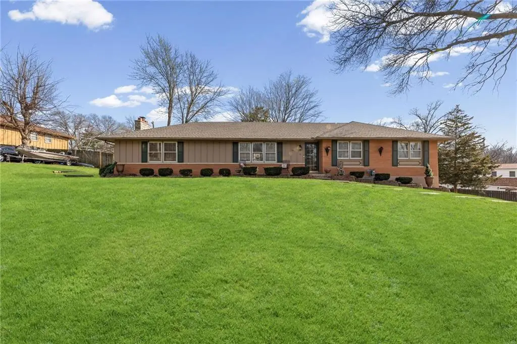 8713 Waverly Avenue, Kansas City, KS 66109 - #1