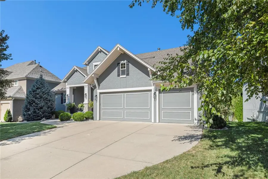 9418 W 161st Terrace, Overland Park, KS 66085 - #2