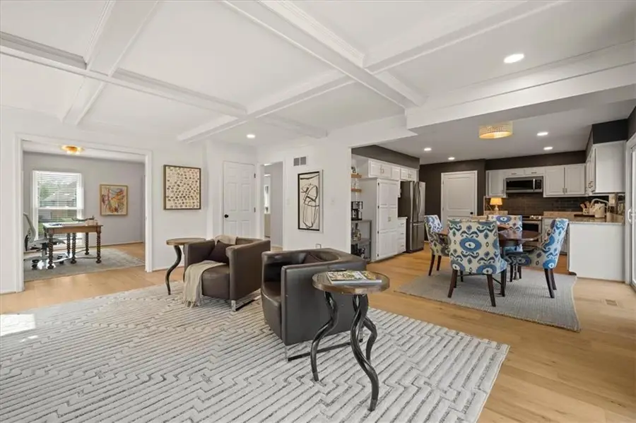 6236 W 121st Street, Overland Park, KS 66209 - #3