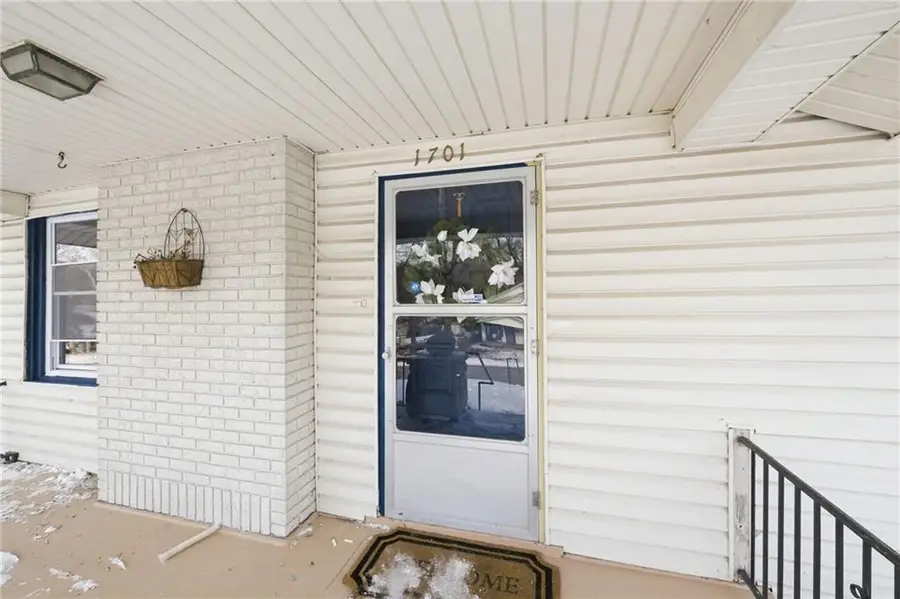 1701 Cleveland Avenue, Kansas City, KS 66104 - #2