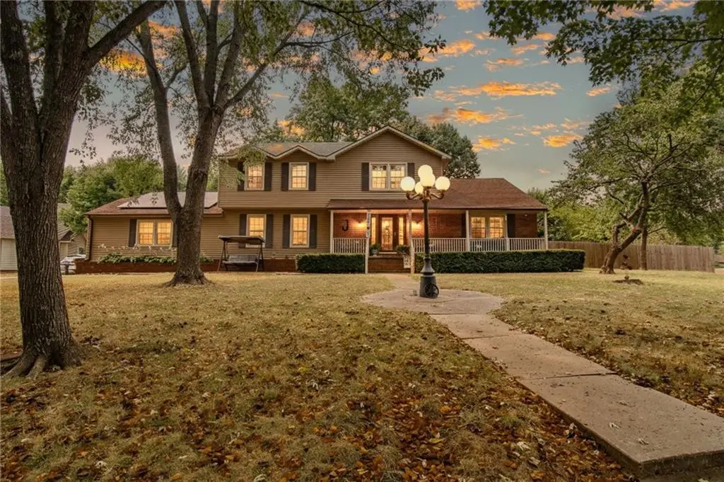 101 S Connie Drive, Clinton, MO 64735 - #1