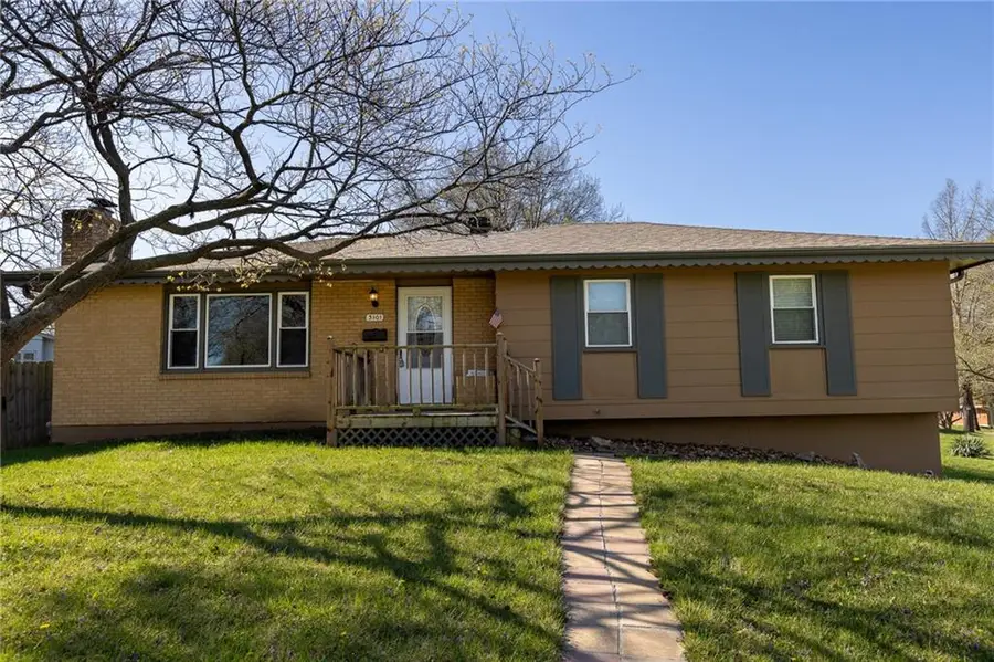 3101 NE 66th Terrace, Gladstone, MO 64119 - #2