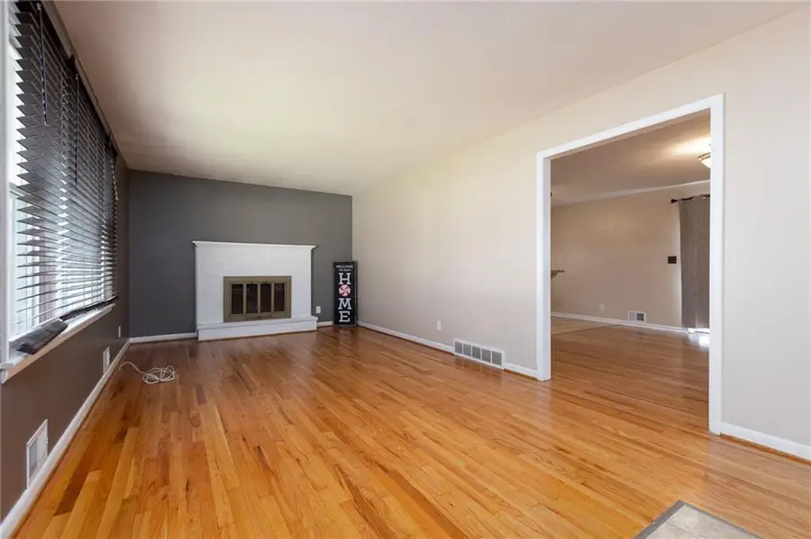 3101 NE 66th Terrace, Gladstone, MO 64119 - #3