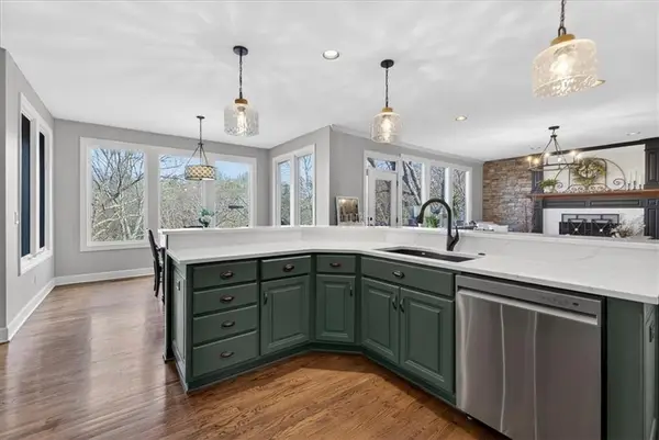 26418 W 109th Terrace, Olathe, KS 66061