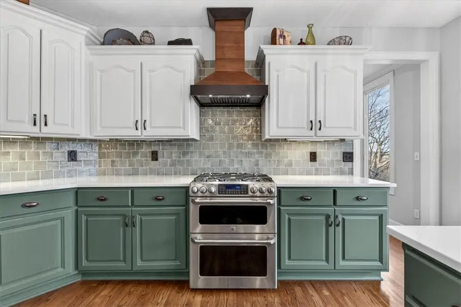 26418 W 109th Terrace, Olathe, KS 66061 - #3