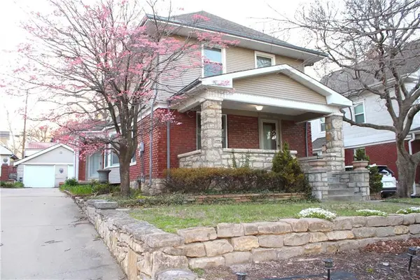 4130 Mercier Street, Kansas City, MO 64111
