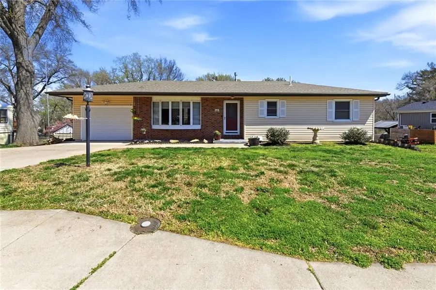 4305 Shrine Park Road, Leavenworth, KS 66048 - #2