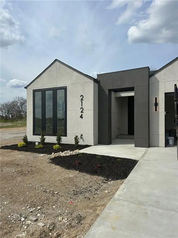 2124 SW Wheatfield Drive, Lees Summit, MO 64082 - #2