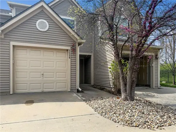5536 N Fairmount Avenue, Kansas City, MO 64118