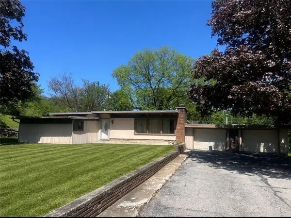 7318 Reynolds Avenue, Kansas City, KS 66111