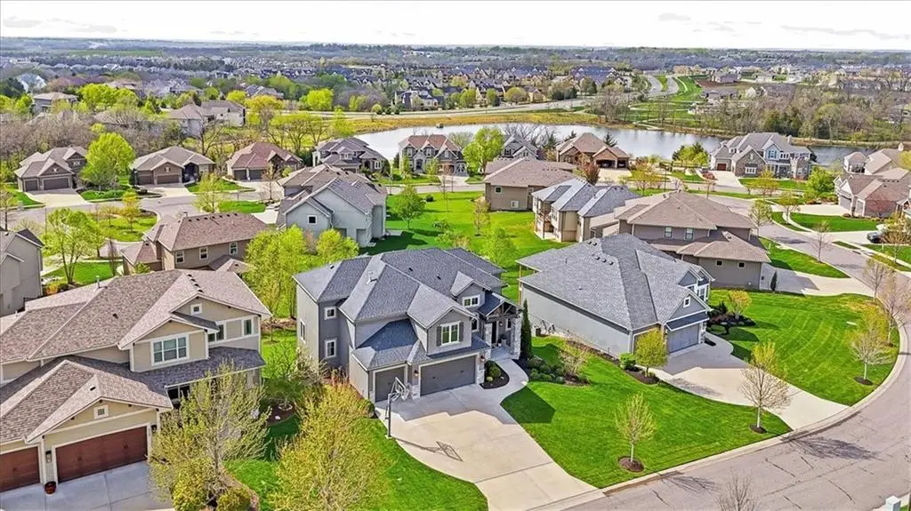 9784 Houston Street, Lenexa, KS 66227 - #1