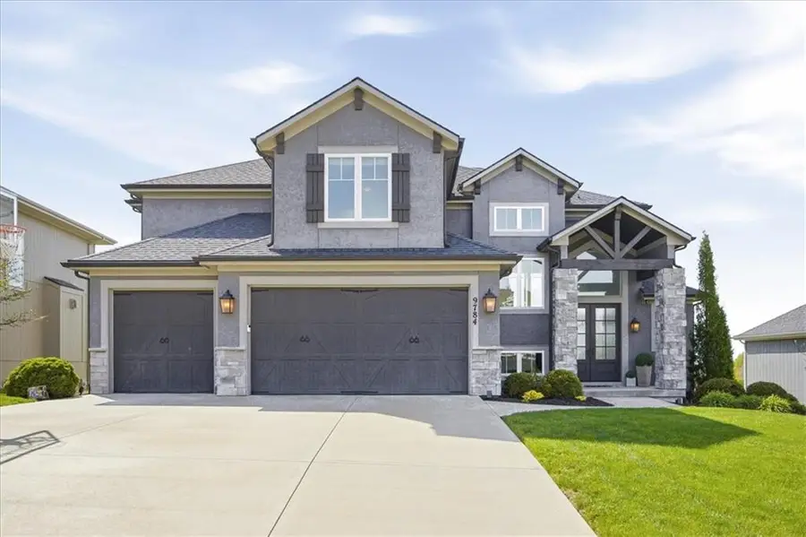 9784 Houston Street, Lenexa, KS 66227 - #3