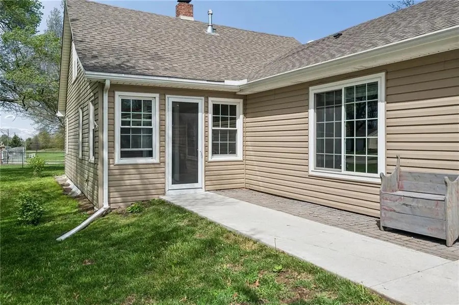 3701 N 123rd Street, Kansas City, KS 66109 - #2