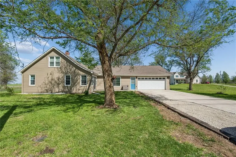 3701 N 123rd Street, Kansas City, KS 66109 - #3