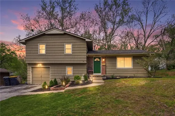 3006 E 107th Terrace, Kansas City, MO 64137