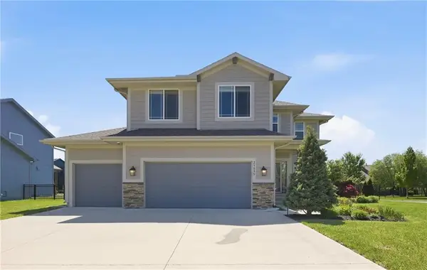 25095 W 148th Place, Olathe, KS 66061