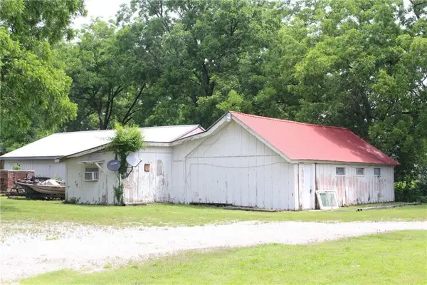 104 E Market Street, Lacygne, KS 66040