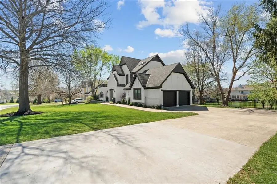 15190 Granada Road, Leawood, KS 66224 - #3