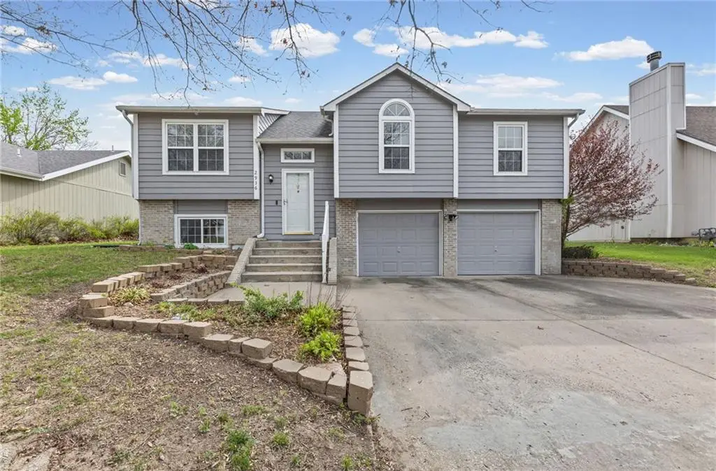 2936 Fenwick Road, Lawrence, KS 66046 - #1