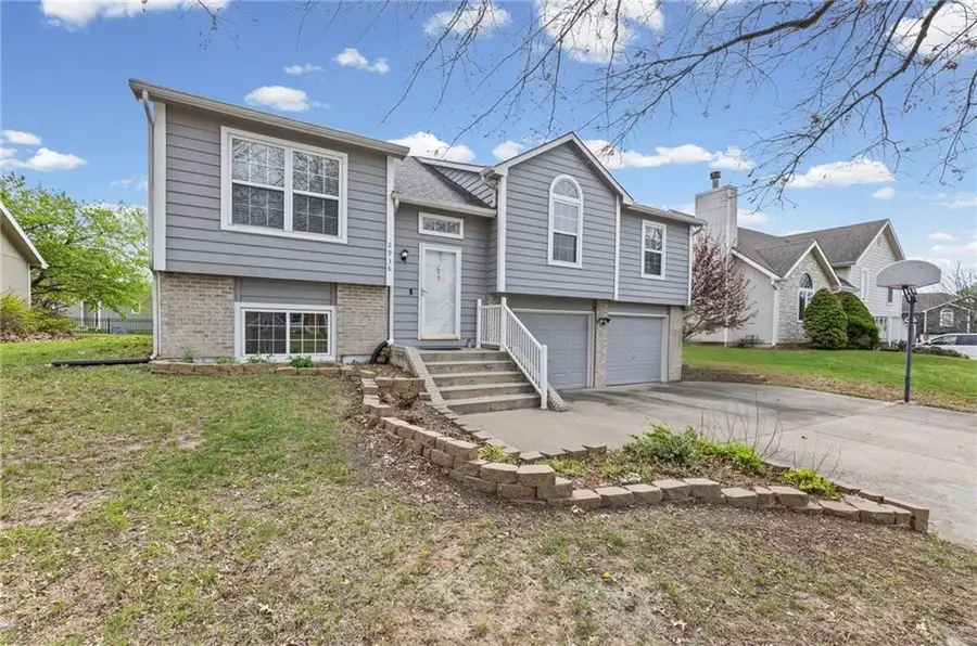 2936 Fenwick Road, Lawrence, KS 66046 - #3