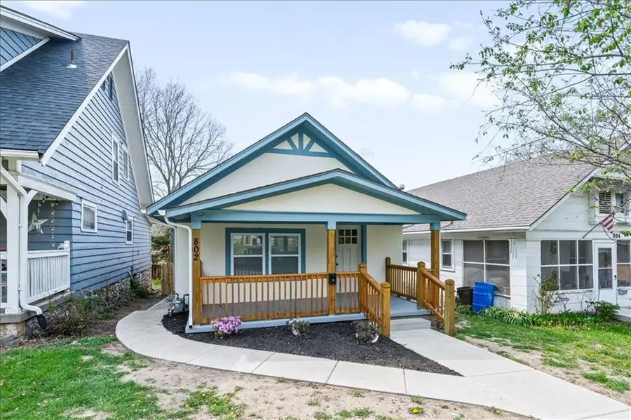 802 N 17th Street, Kansas City, KS 66102 - #2