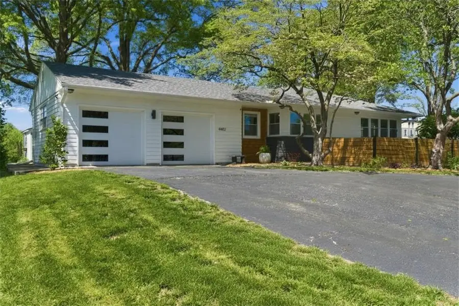 4402 S Phelps Road, Independence, MO 64055 - #2