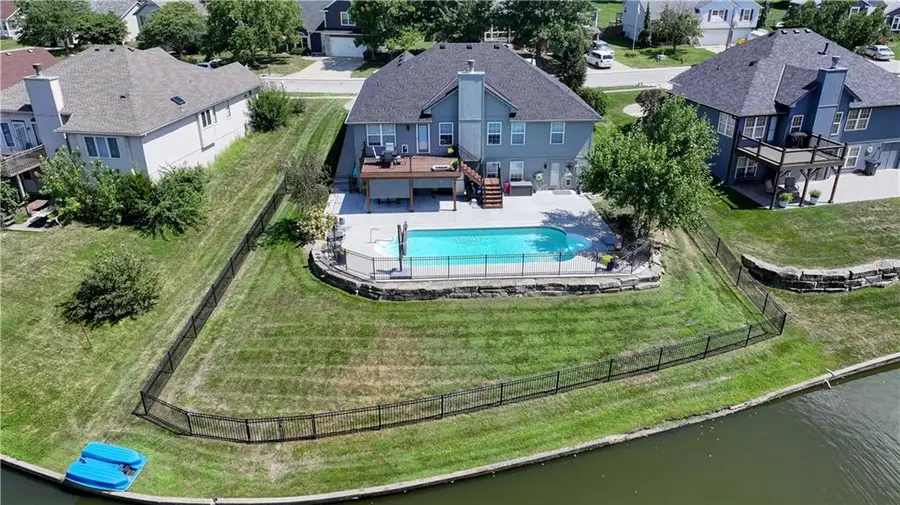 632 SW Lakeview Drive, Grain Valley, MO 64029 - #2