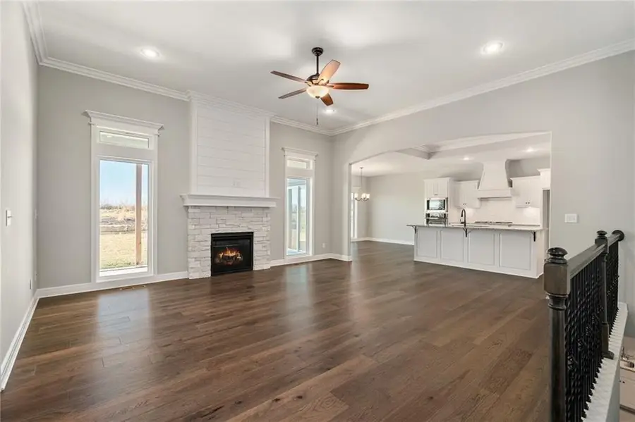 6926 NE 102nd Street, Kansas City, MO 64156 - #2