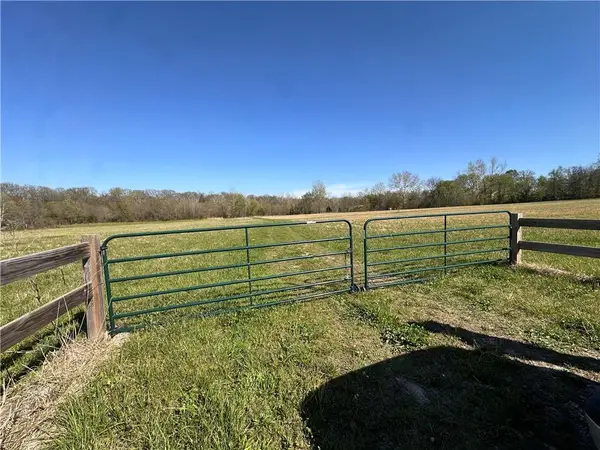 925 S 82 Highway, El Dorado Springs, MO 64744