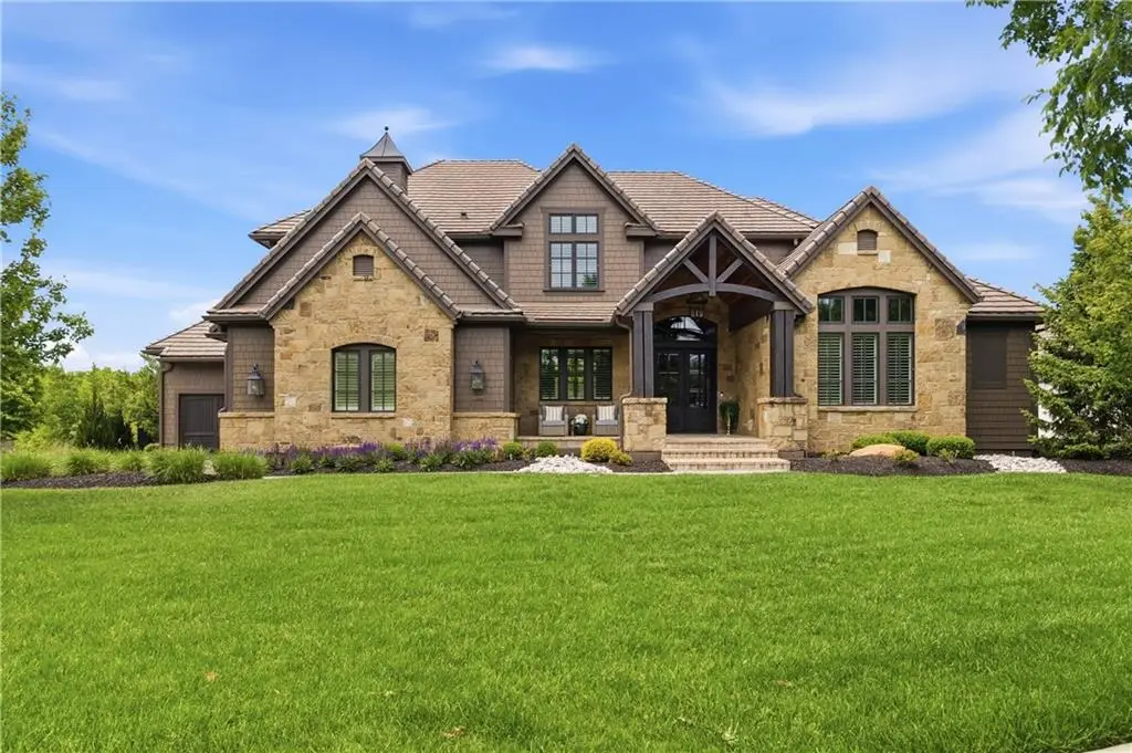 16208 Lucille Street, Overland Park, KS 66221 - #1