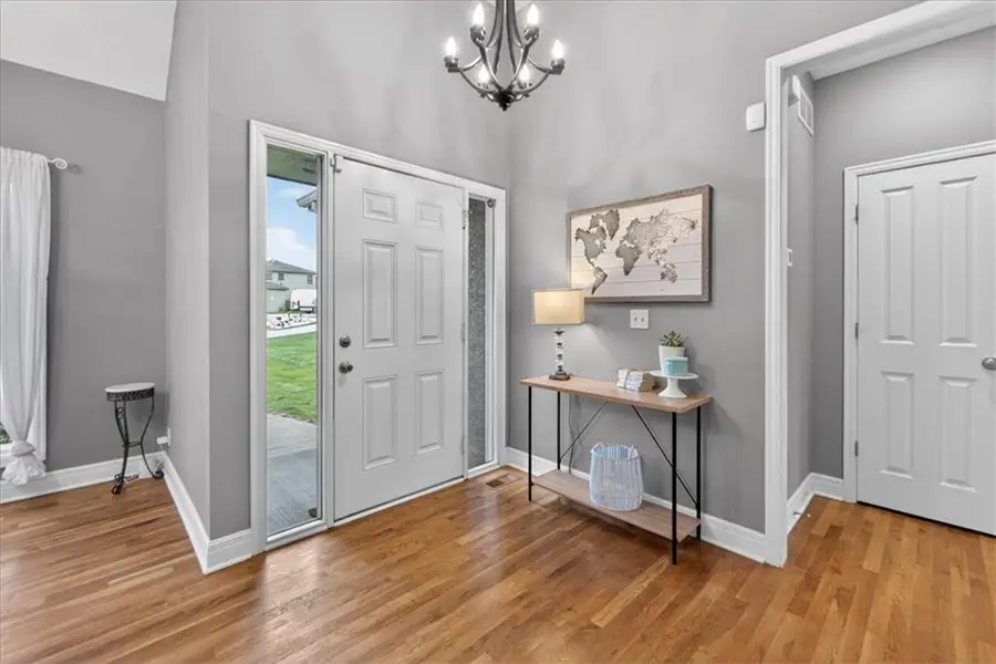 5102 N Belton Court, Riverside, MO 64150 - #3