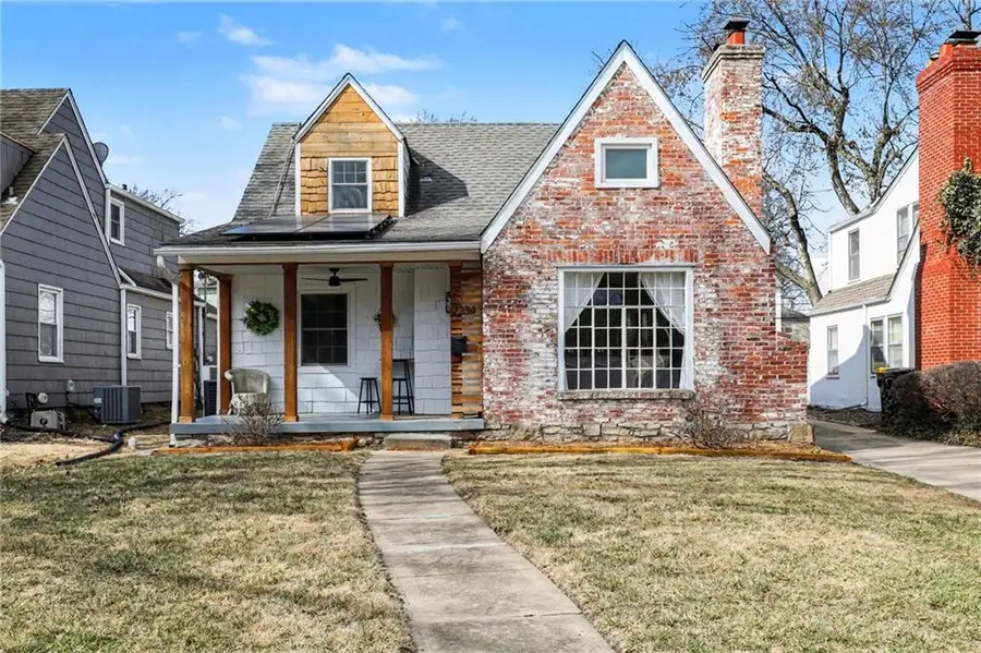 7234 Baltimore Street, Kansas City, MO 64114 - #2