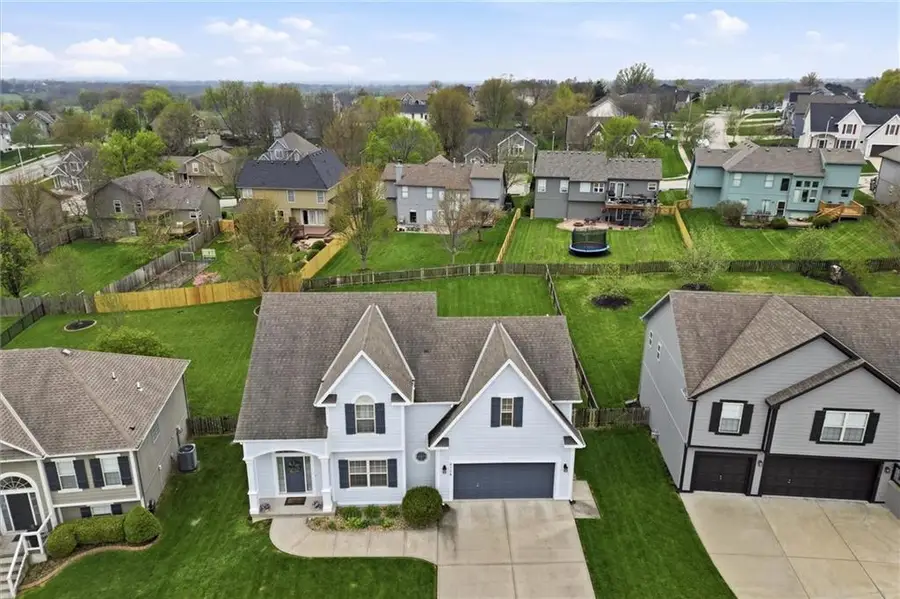 9708 N Donnelly Avenue, Kansas City, MO 64157 - #2