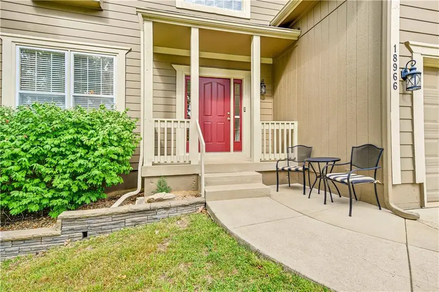 18966 W 117th Terrace, Olathe, KS 66061 - #3