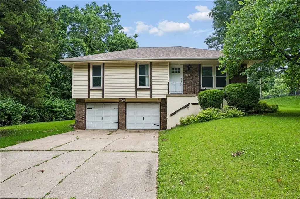 3533 N College Avenue, Kansas City, MO 64117 - #1