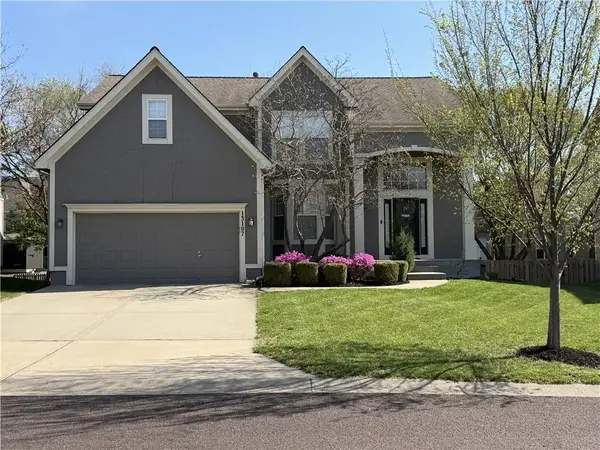 13107 W 137th Court, Overland Park, KS 66221
