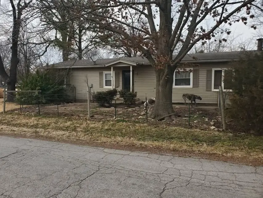 300 N Cayuga Street, Frontenac, KS 66763 - #1