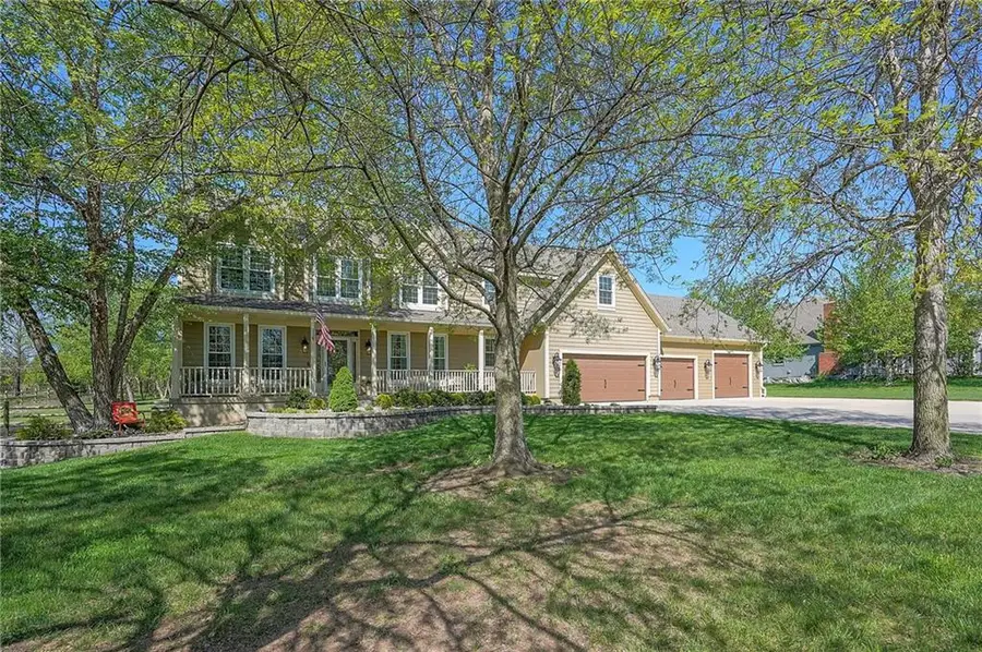 18440 Lamar Avenue, Stilwell, KS 66085 - #2