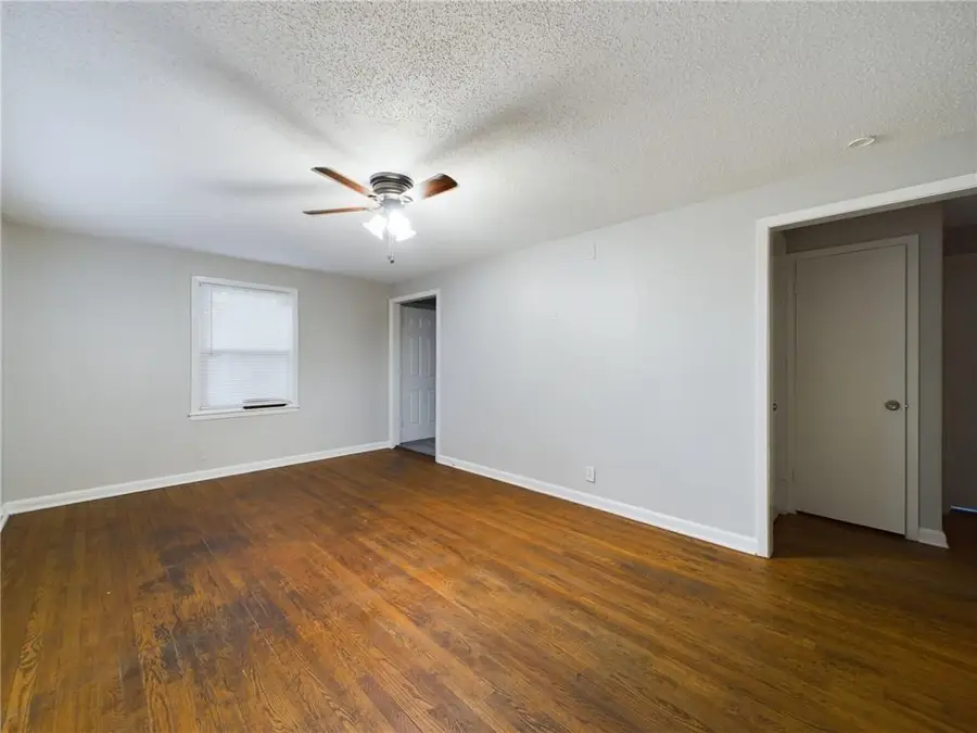 2816 E 63rd Street, Kansas City, MO 64130 - #2