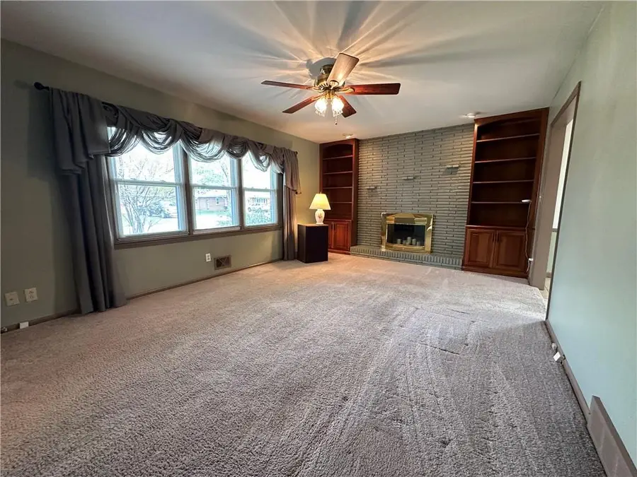 12121 E 39th Terrace S, Independence, MO 64052 - #2