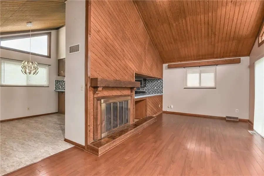 7109 Harvard Avenue, Raytown, MO 64133 - #3