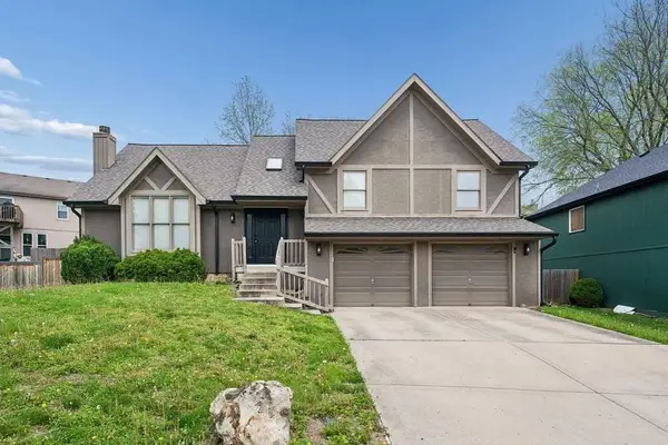 14611 Killarney Lane, Smithville, MO 64089