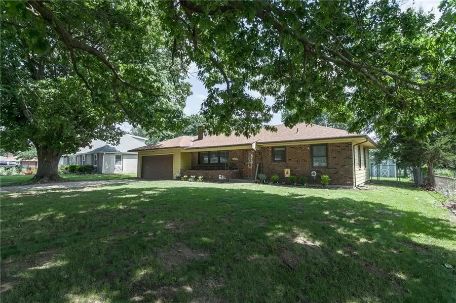 9277 State Avenue, Kansas City, KS 66112 - #2