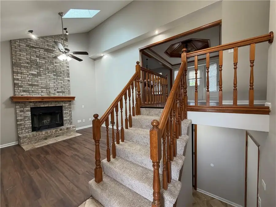 1304 Huntington Circle, Greenwood, MO 64034 - #2